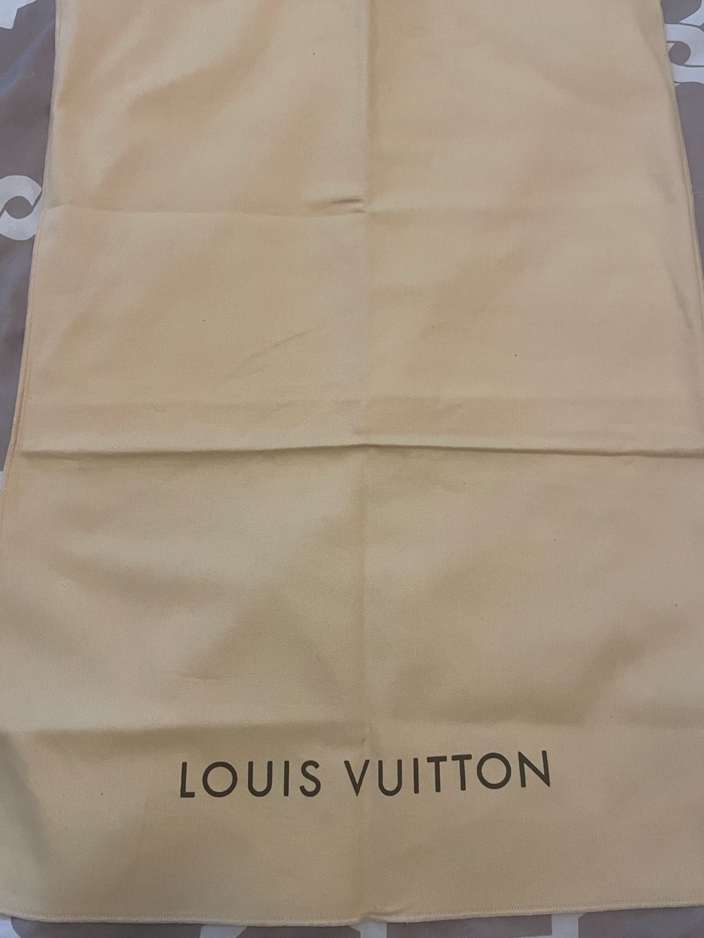 Louis Vuitton Authentic Fold-over Medium Dust Bag